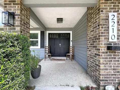 2210 Arbor Oaks Drive Valrico FL 33594
