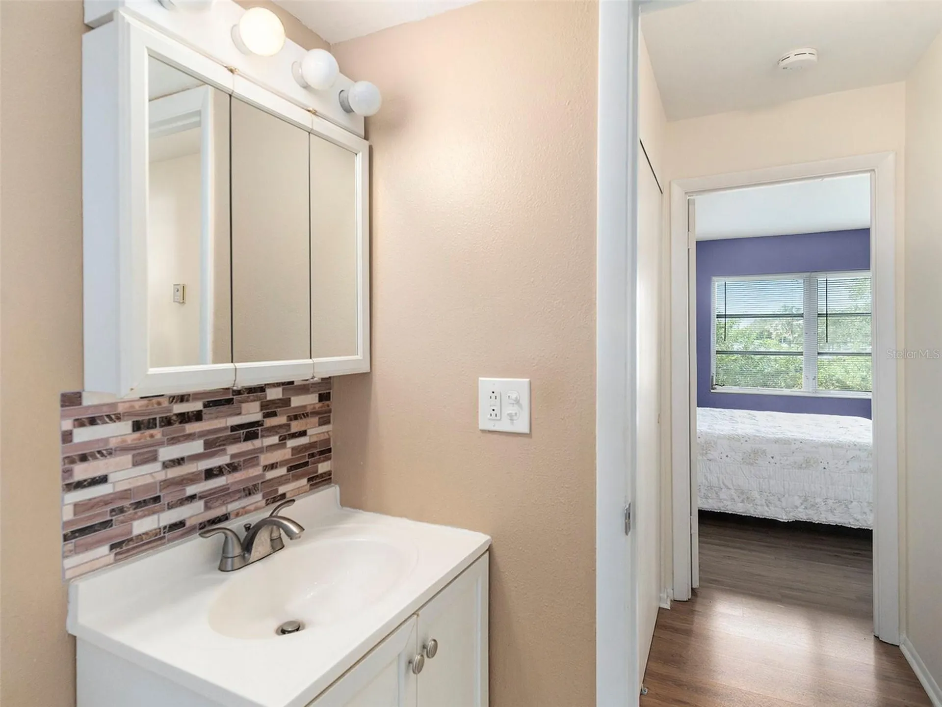 1859 Restful Drive Bradenton FL 34207