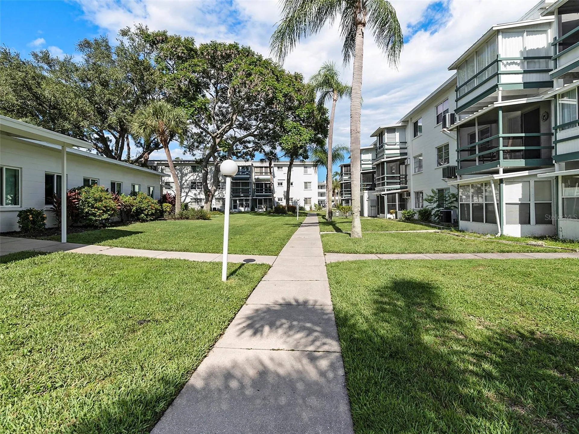 1859 Restful Drive Bradenton FL 34207