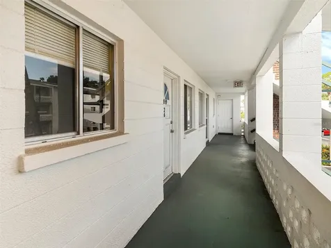 1859 Restful Drive Bradenton FL 34207