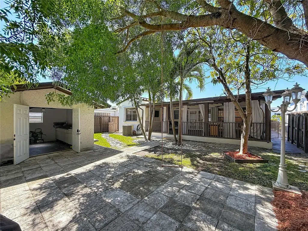 821 83rd Street Miami Beach FL 33141