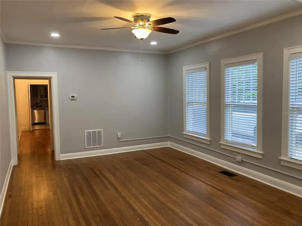 5205 N Central Avenue Tampa FL 33603