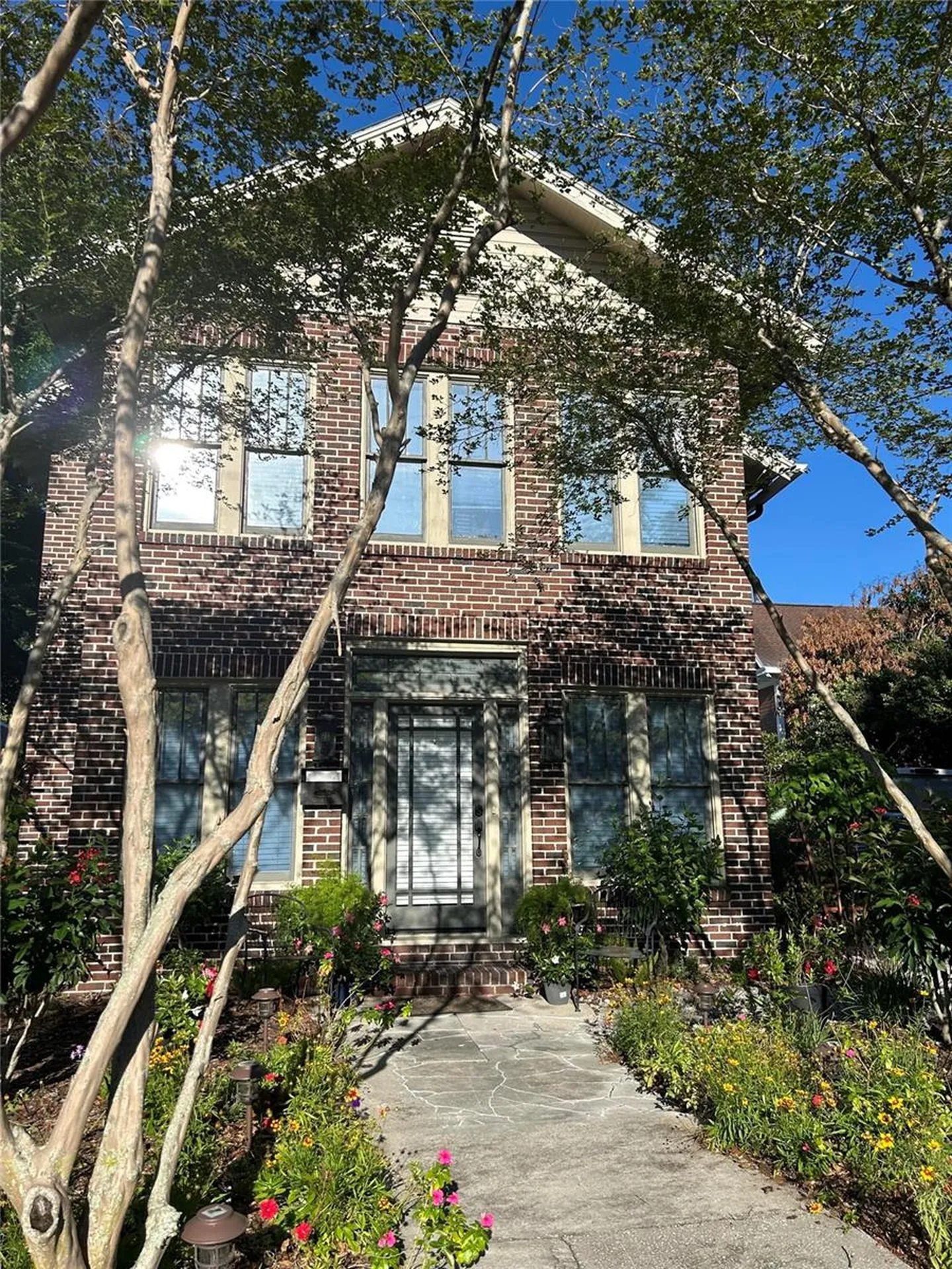 5205 N Central Avenue Tampa FL 33603