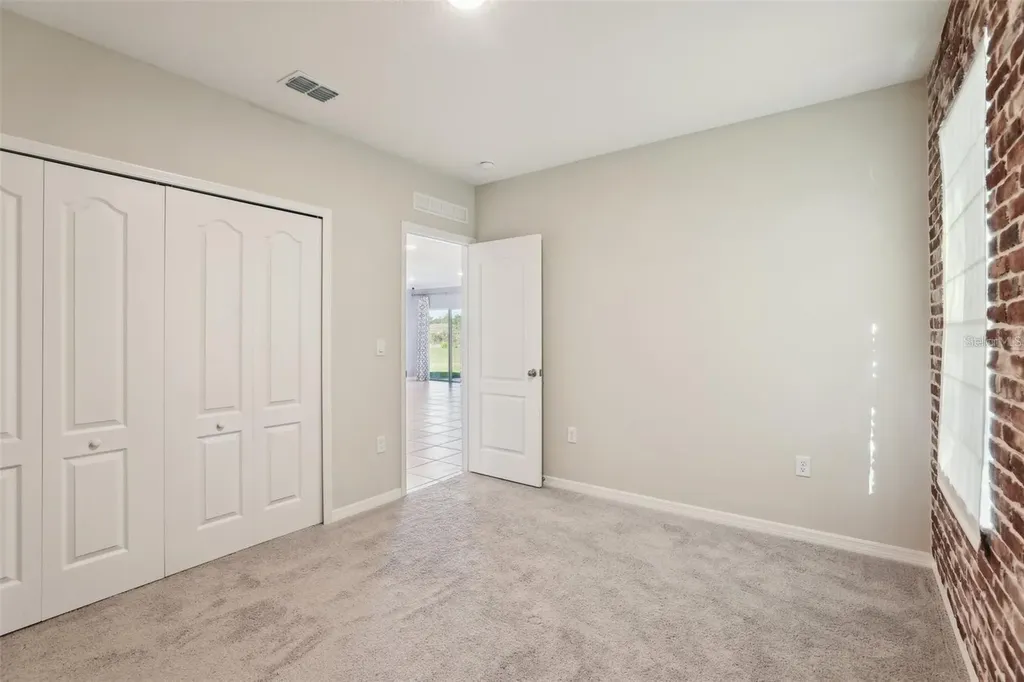 2410 Park Avenue Indian Lake Estates FL 33855