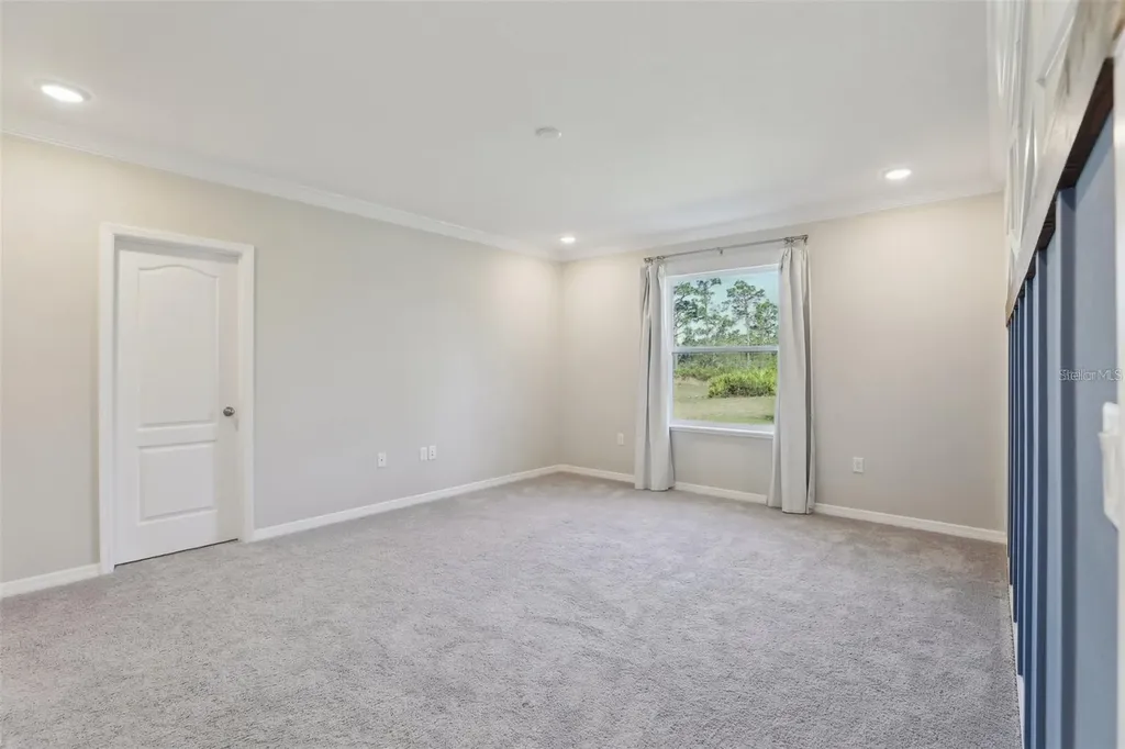 2410 Park Avenue Indian Lake Estates FL 33855