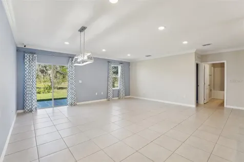 2410 Park Avenue Indian Lake Estates FL 33855