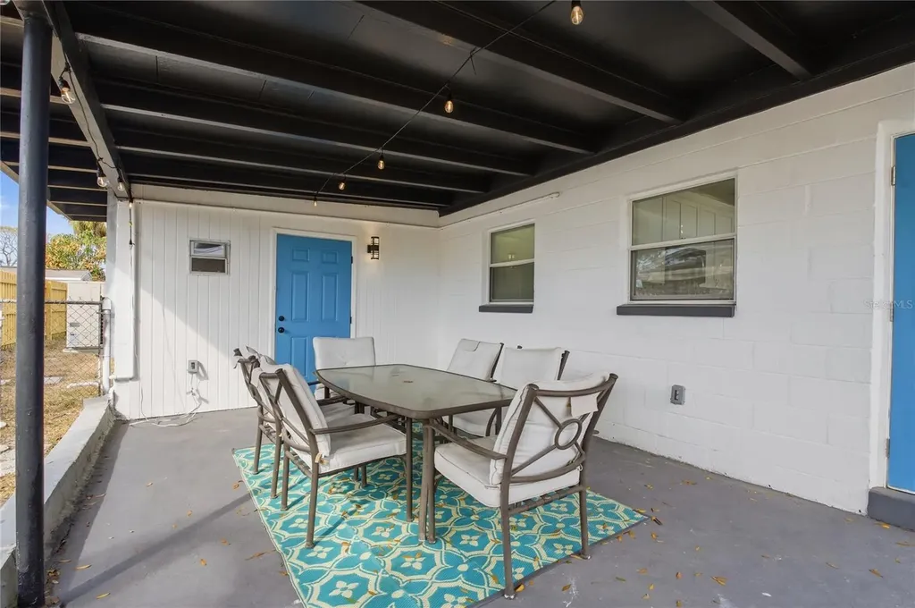 316 Country Club Drive Oldsmar FL 34677