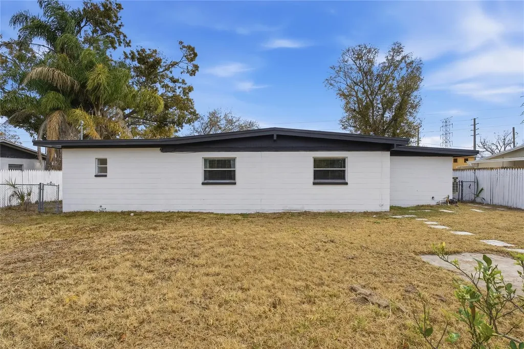 316 Country Club Drive Oldsmar FL 34677