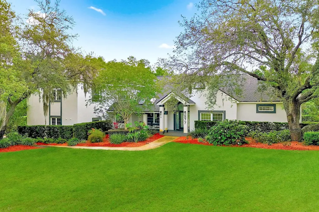 877 Cypress Lakeview Court Tarpon Springs FL 34688