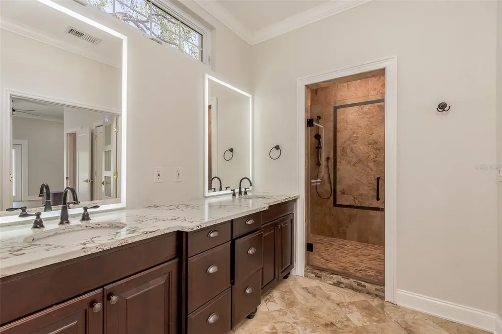 877 Cypress Lakeview Court Tarpon Springs FL 34688