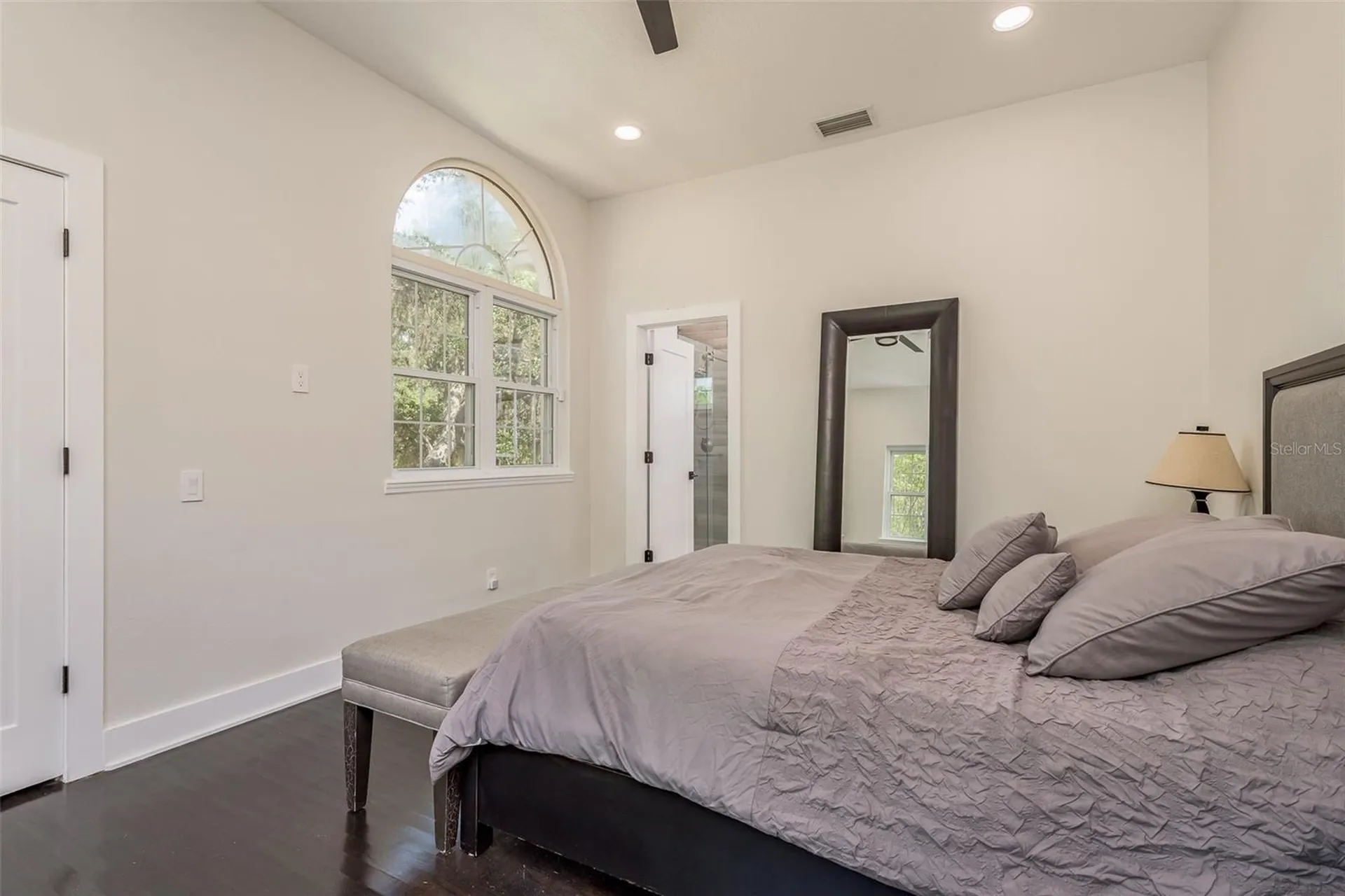 877 Cypress Lakeview Court Tarpon Springs FL 34688