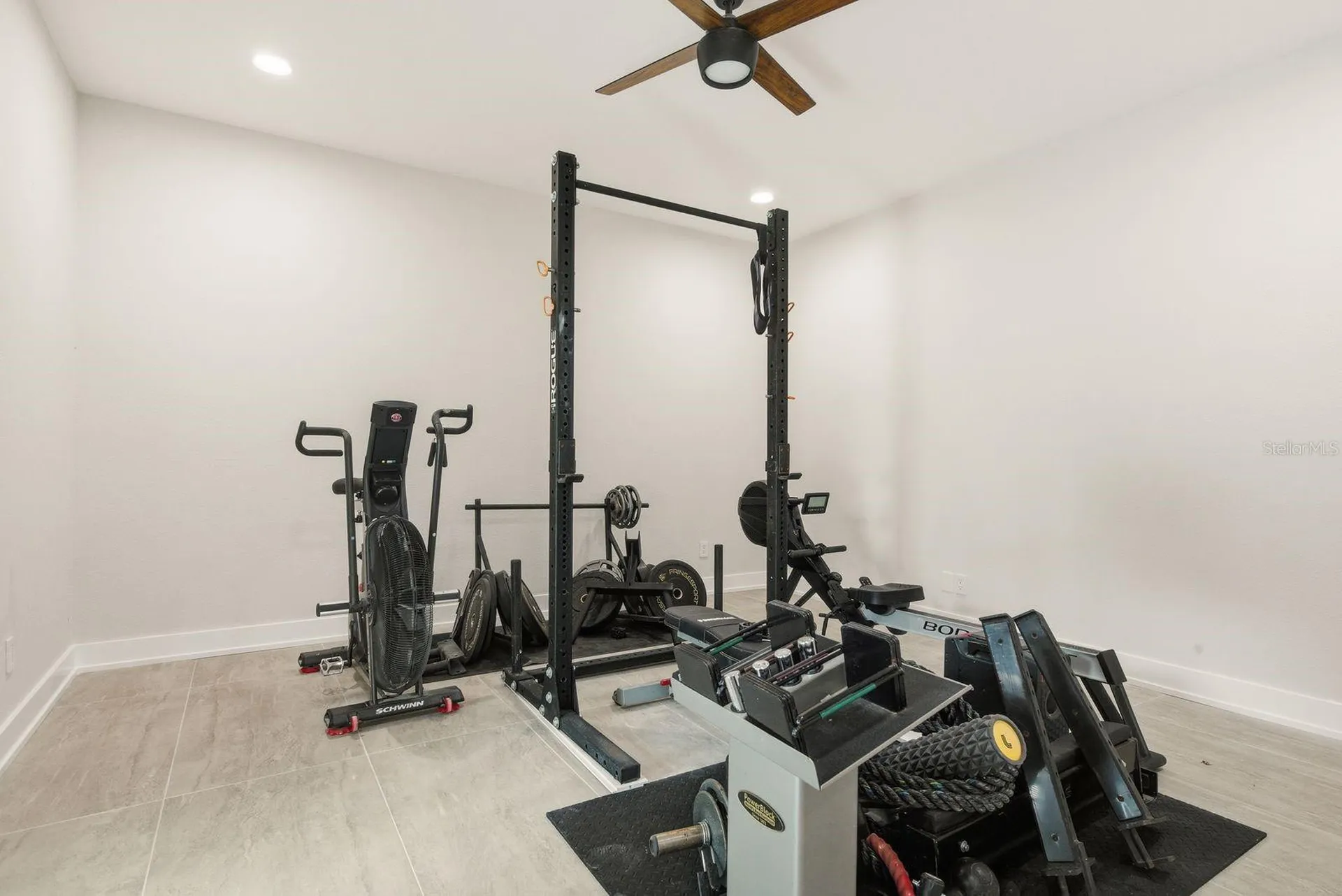 877 Cypress Lakeview Court Tarpon Springs FL 34688