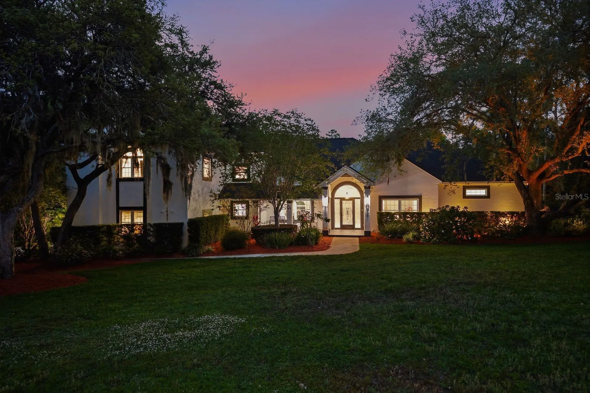 877 Cypress Lakeview Court Tarpon Springs FL 34688
