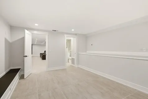 877 Cypress Lakeview Court Tarpon Springs FL 34688