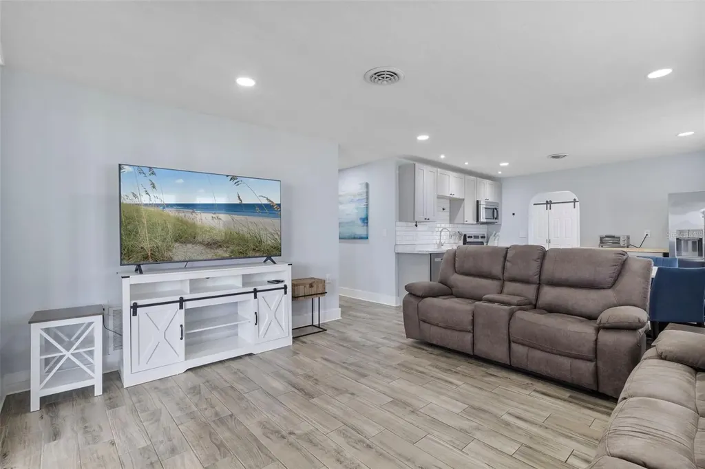 112 Rose Street Venice FL 34293