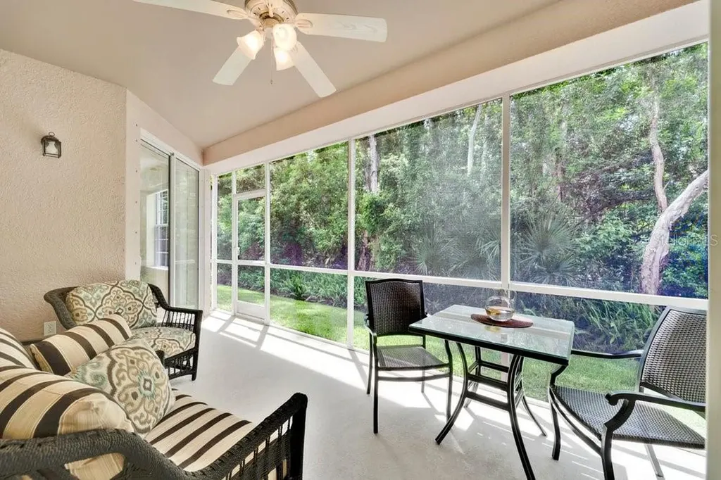 812 Lantern Way Clearwater FL 33765