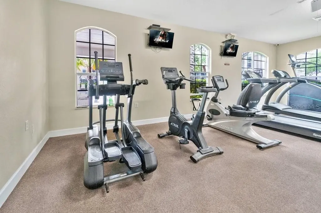 812 Lantern Way Clearwater FL 33765