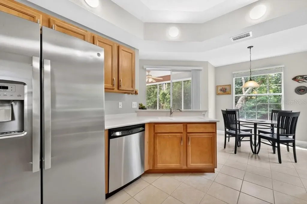 812 Lantern Way Clearwater FL 33765