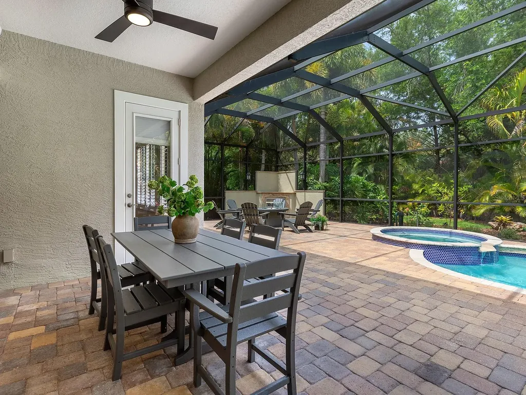 7210 Lake Forest Glen Lakewood Ranch FL 34202