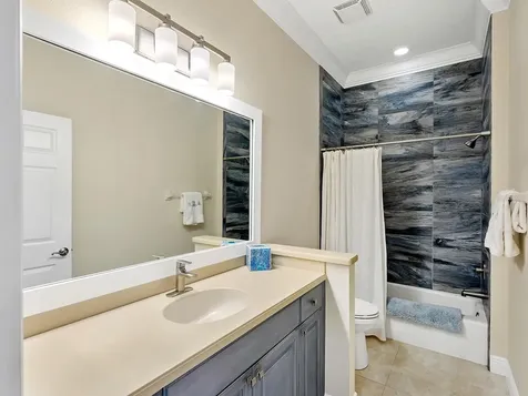 7210 Lake Forest Glen Lakewood Ranch FL 34202