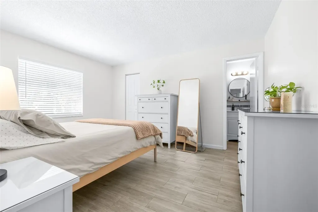 11147 Longhill Drive N Pinellas Park FL 33782