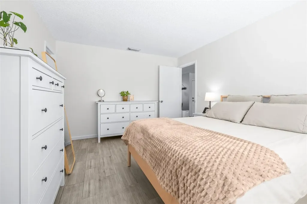 11147 Longhill Drive N Pinellas Park FL 33782