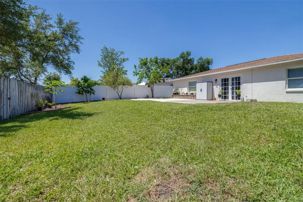 11147 Longhill Drive N Pinellas Park FL 33782