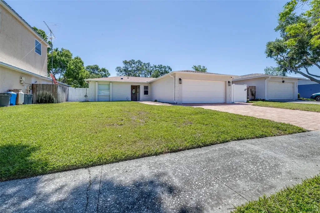 11147 Longhill Drive N Pinellas Park FL 33782