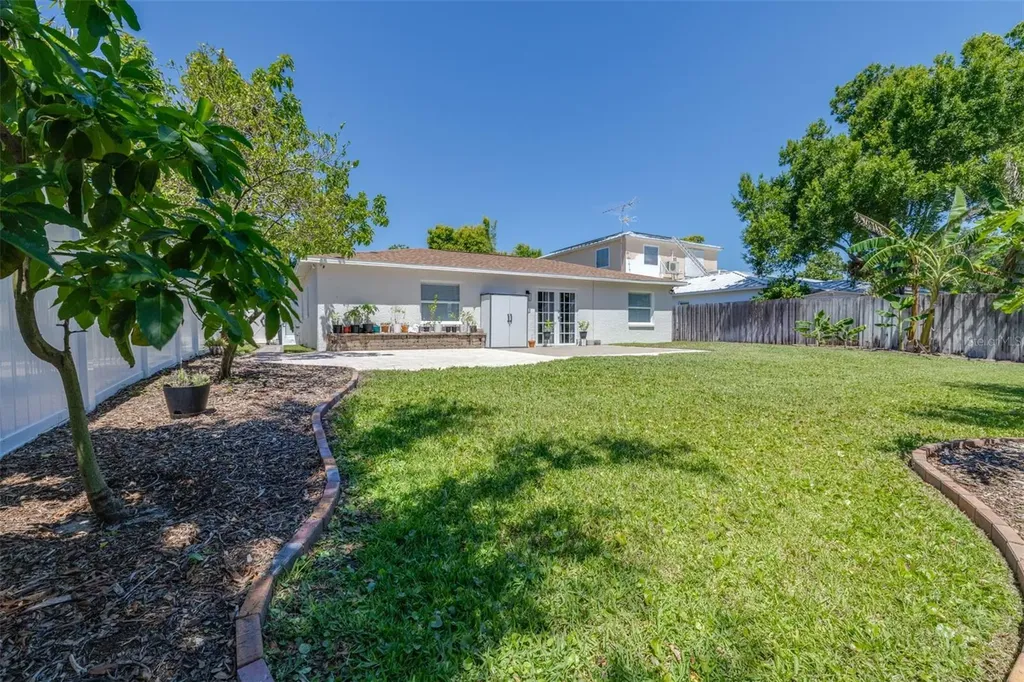 11147 Longhill Drive N Pinellas Park FL 33782