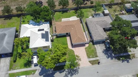 11147 Longhill Drive N Pinellas Park FL 33782
