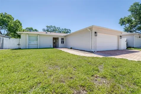11147 Longhill Drive N Pinellas Park FL 33782