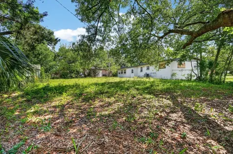 1500 Primrose Lane Daytona Beach FL 32117