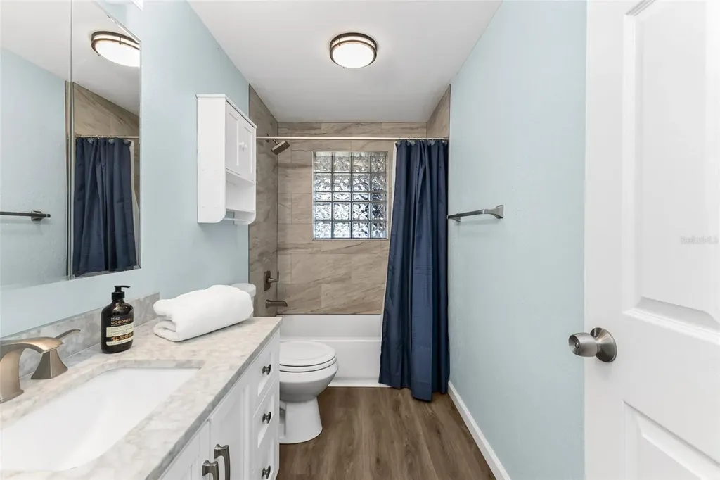 433 Glenridge Avenue NW Port Charlotte FL 33952