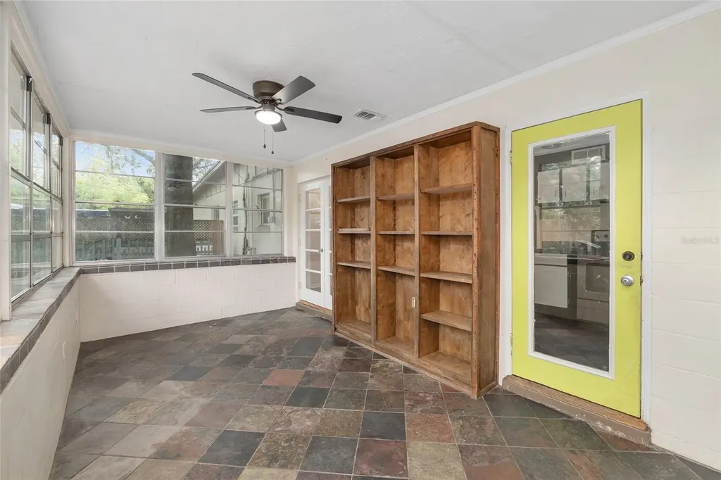 1414 NE 13th Street Gainesville FL 32601