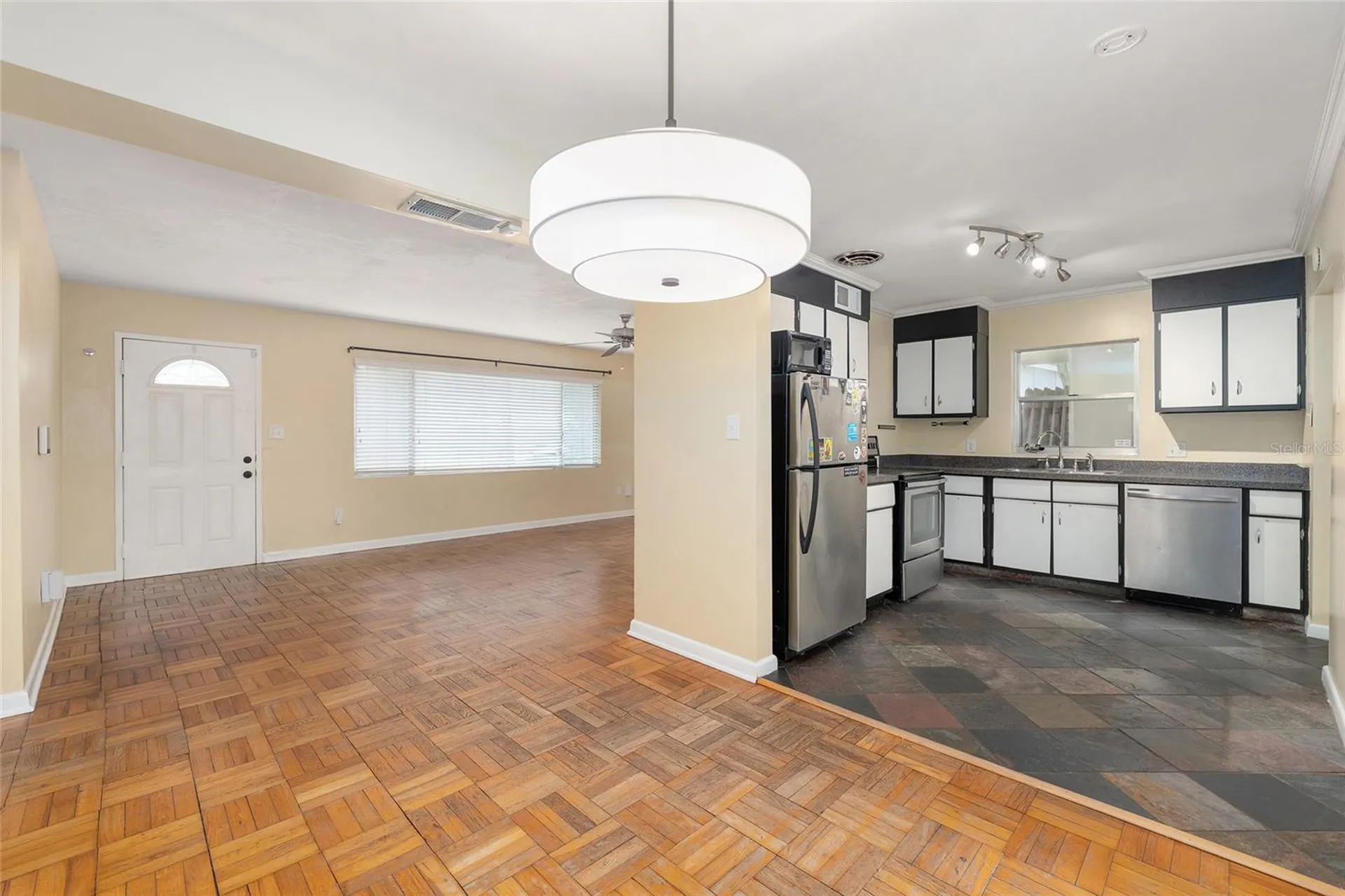 1414 NE 13th Street Gainesville FL 32601