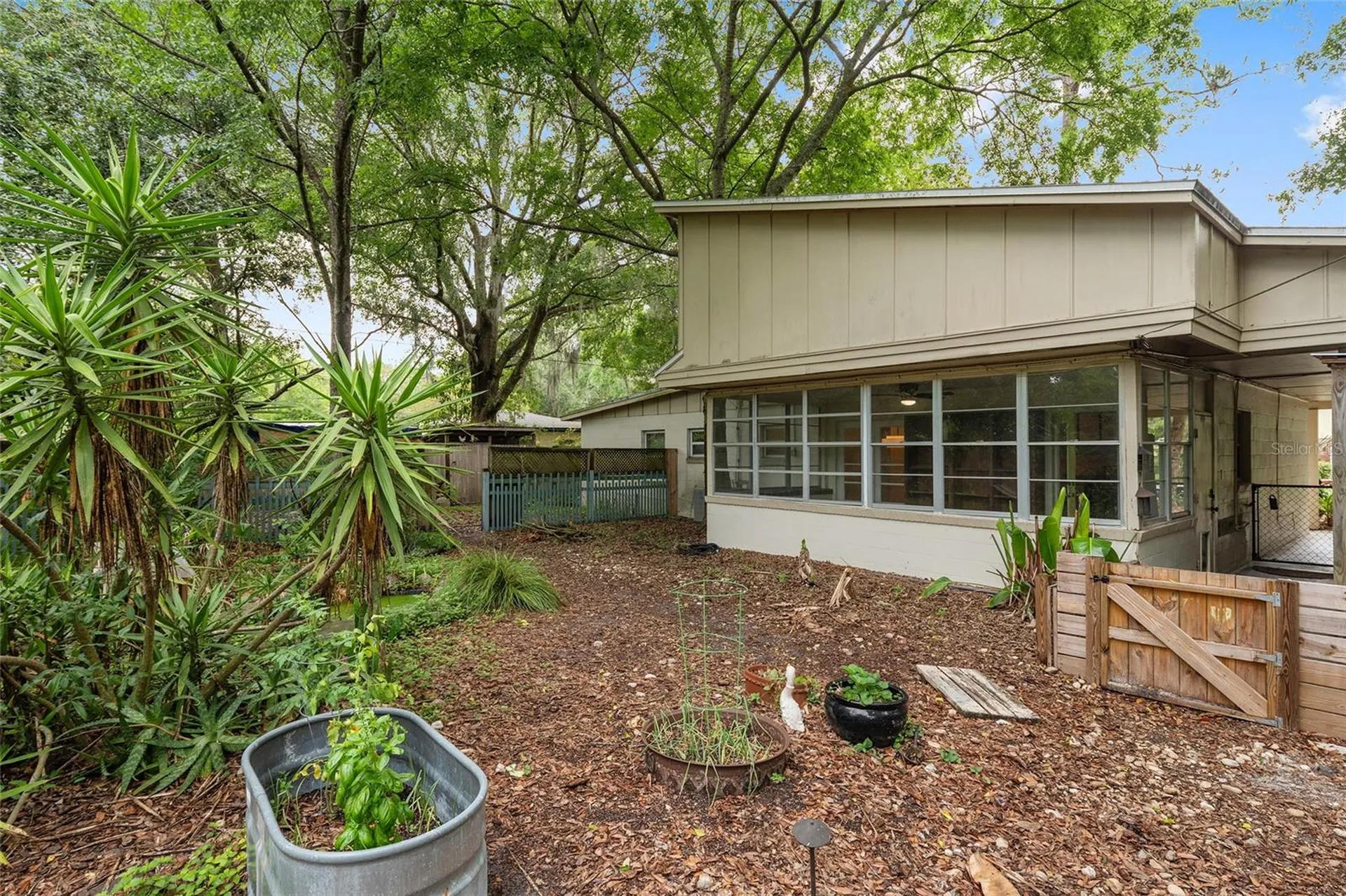 1414 NE 13th Street Gainesville FL 32601