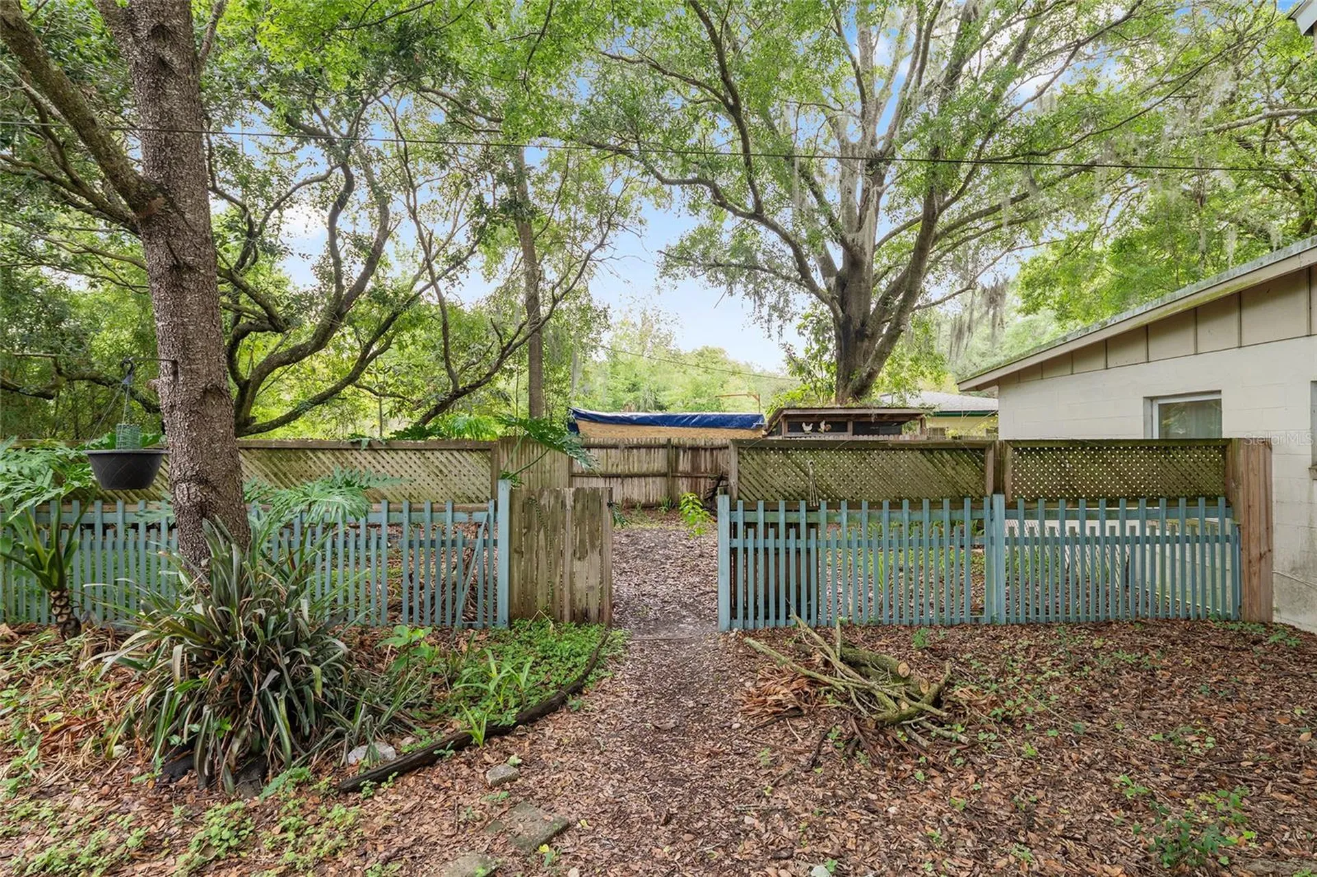 1414 NE 13th Street Gainesville FL 32601