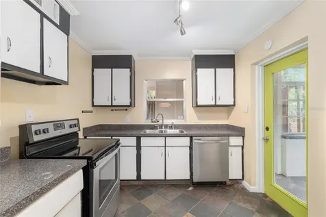 1414 NE 13th Street Gainesville FL 32601