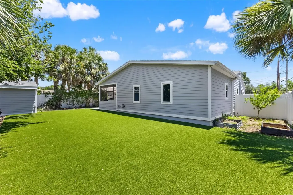 4631 W Bay Villa Avenue Tampa FL 33611