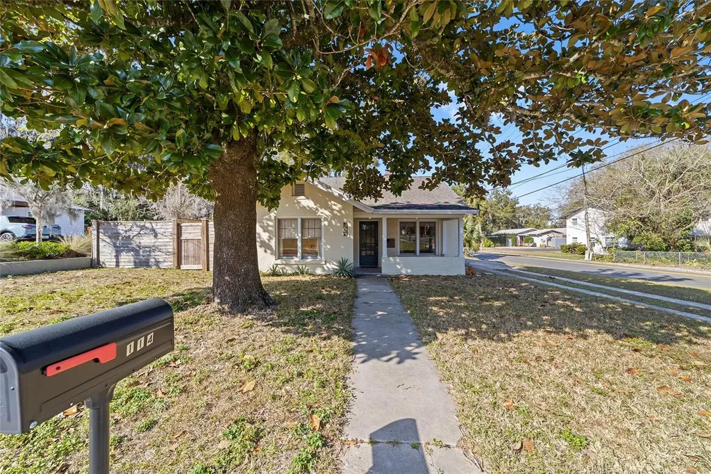 114 NE 11th Avenue Ocala FL 34470