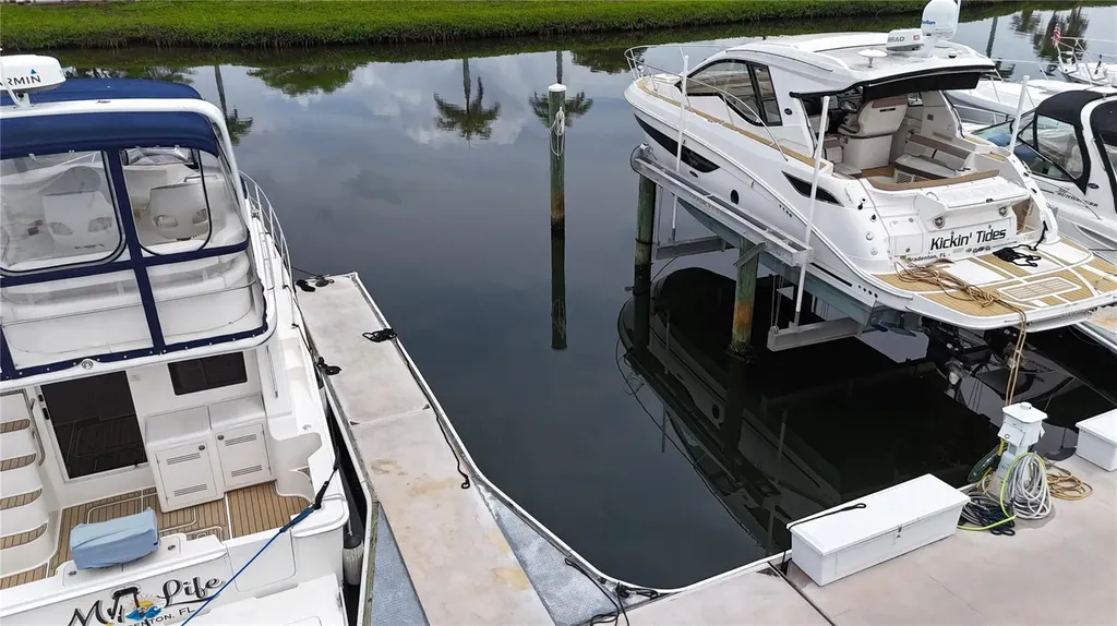 102 Riviera Dunes Way Palmetto FL 34221