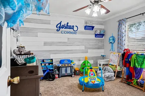 423 Majestic Gardens Boulevard Winter Haven FL 33880