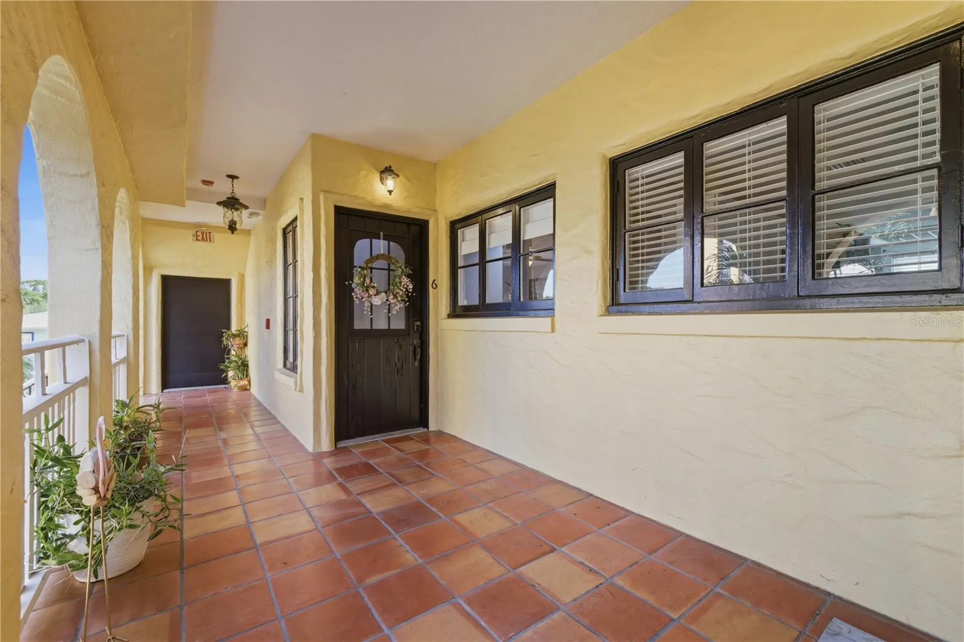 210 22nd Avenue NE St Petersburg FL 33704