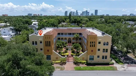 210 22nd Avenue NE St Petersburg FL 33704