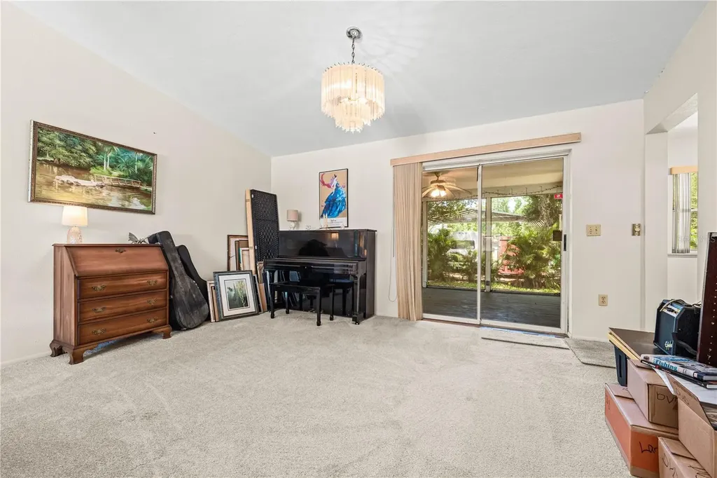 4424 Meadow Creek Circle Sarasota FL 34233