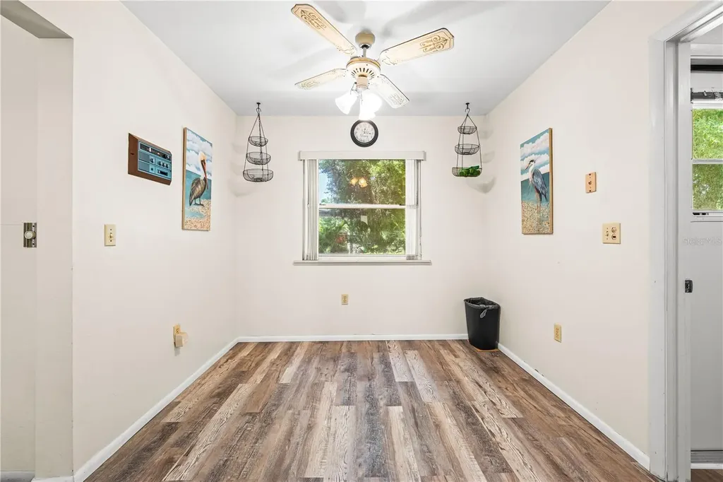 4424 Meadow Creek Circle Sarasota FL 34233