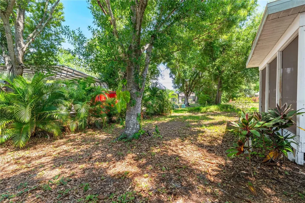 4424 Meadow Creek Circle Sarasota FL 34233