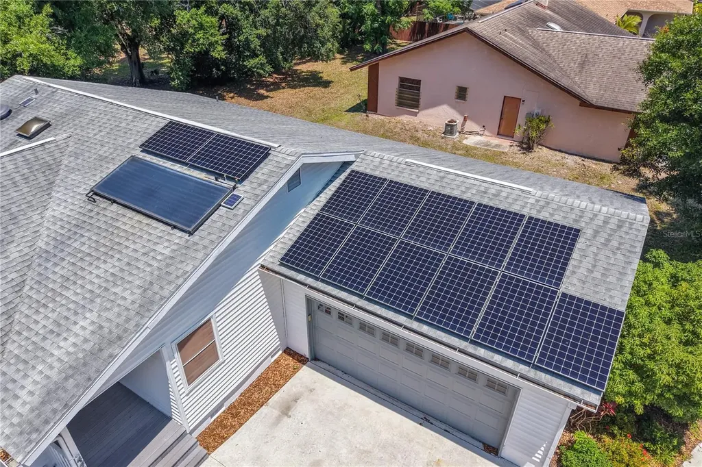 4424 Meadow Creek Circle Sarasota FL 34233