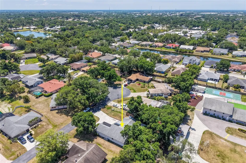 4424 Meadow Creek Circle Sarasota FL 34233