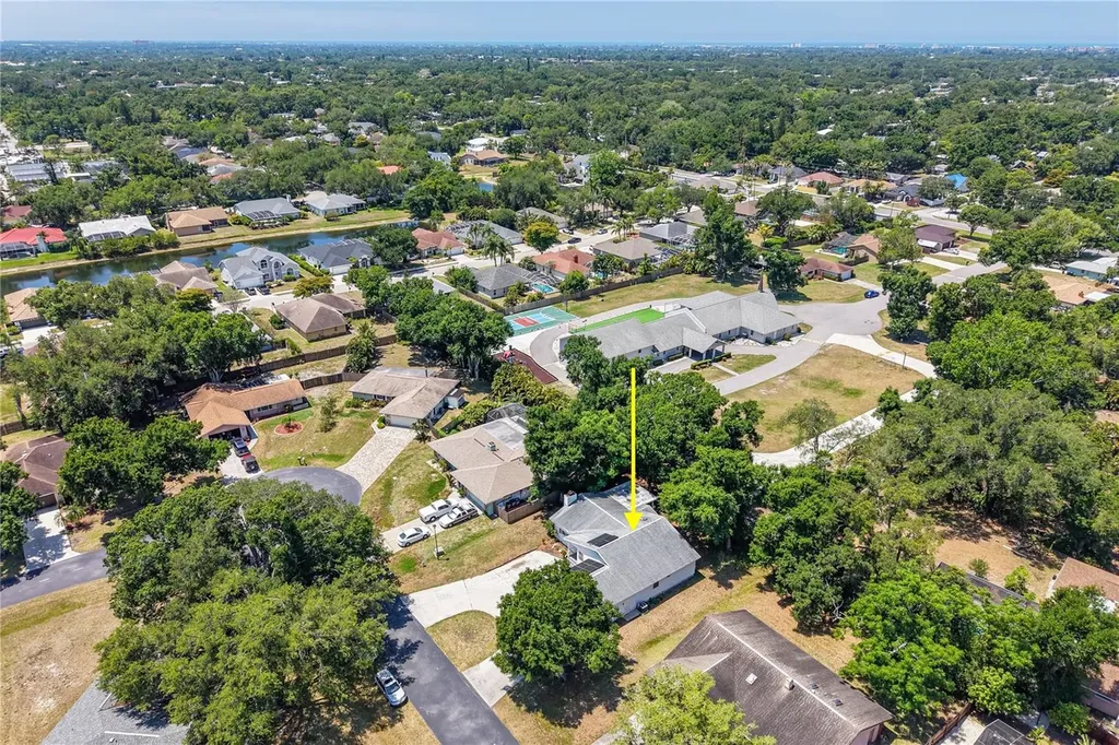 4424 Meadow Creek Circle Sarasota FL 34233